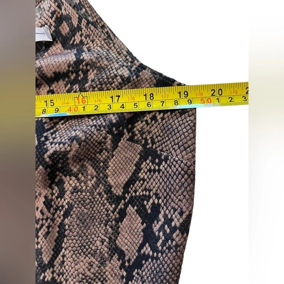 Frame Silk Python Print Sleeveless Classic Cami Top, Chocolate Sz L - Picture 7 of 9